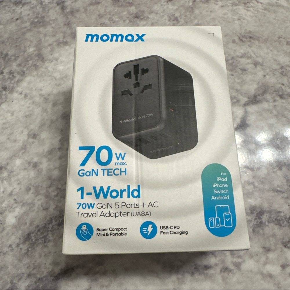 Momax 1-World 70W GaN Universal Travel UK EU AU US Multi Plug Adapter ~ black